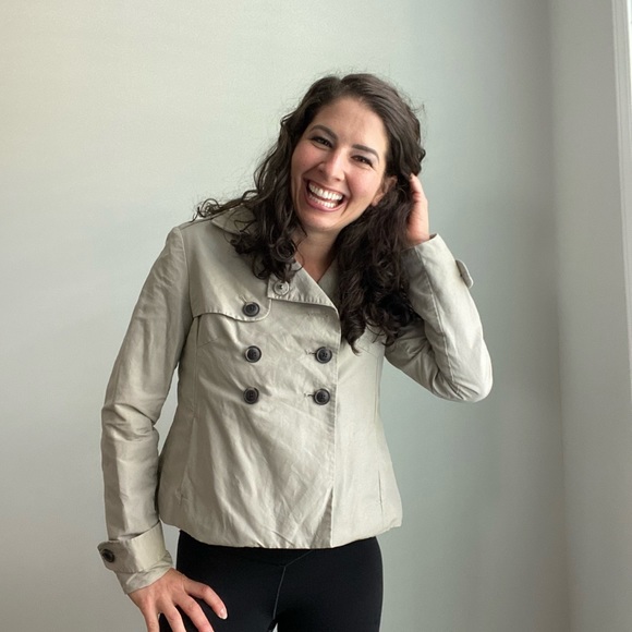 Banana Republic Jackets & Blazers - Banana Republic Blazer Tan Blazer with Buttons Size XS Office Outfit